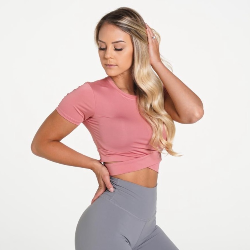 NVGTN - DUSTY ROSE CROSSBODY TEE - L